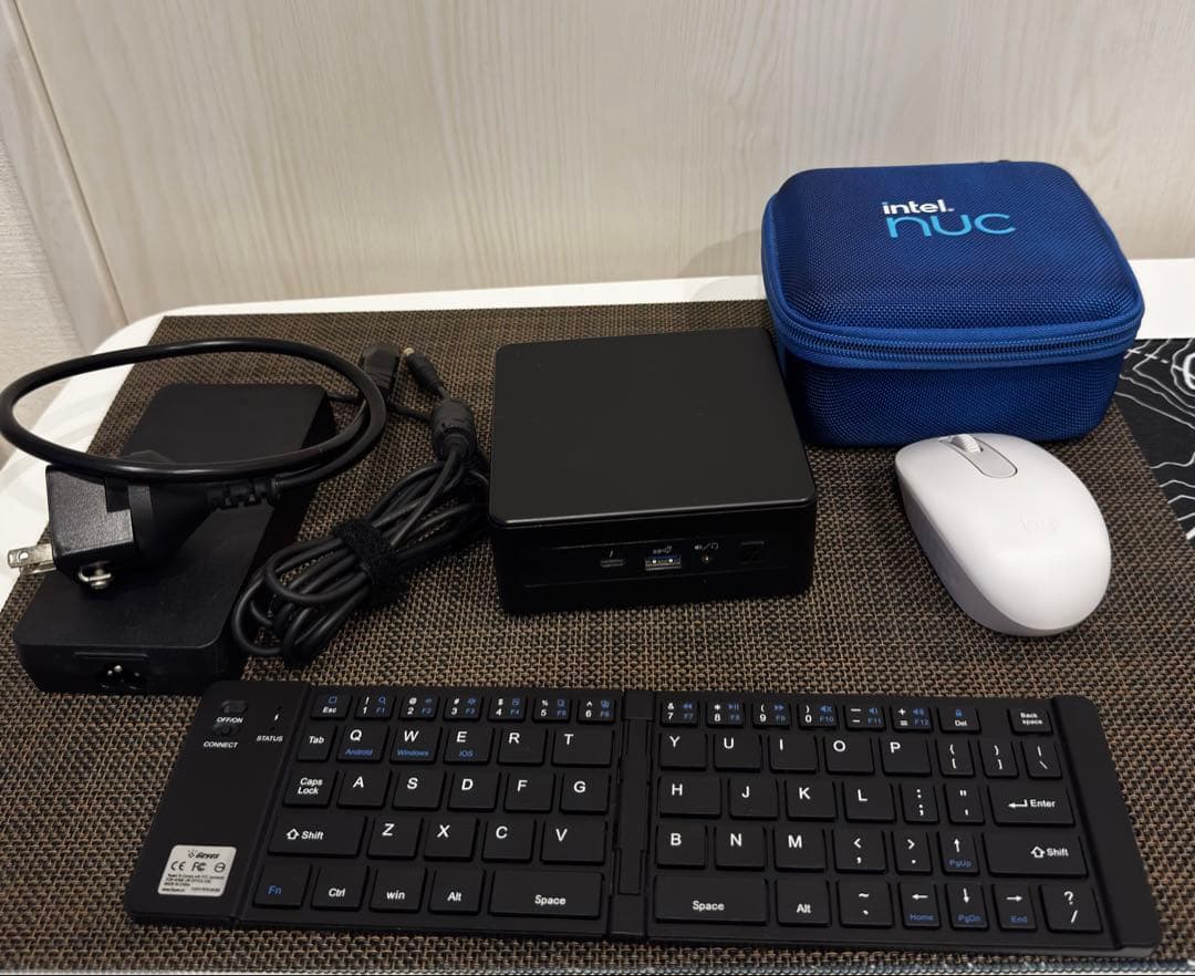 【美品】intel NUC 第11世代（16gb/1tb） NUC11PAHi5