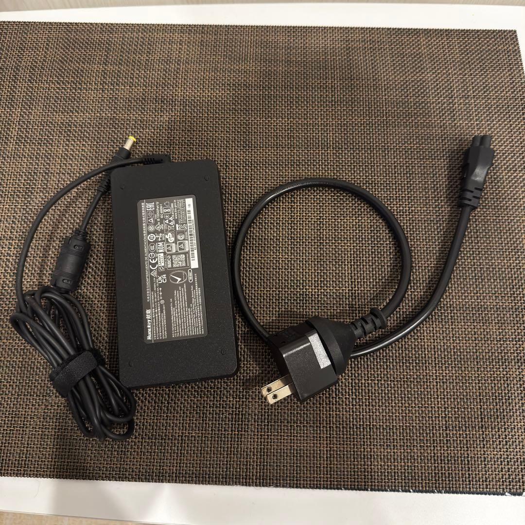 【美品】intel NUC 第11世代（16gb/1tb） NUC11PAHi5