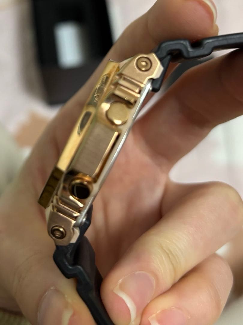 G-SHOCK ピンクゴールド