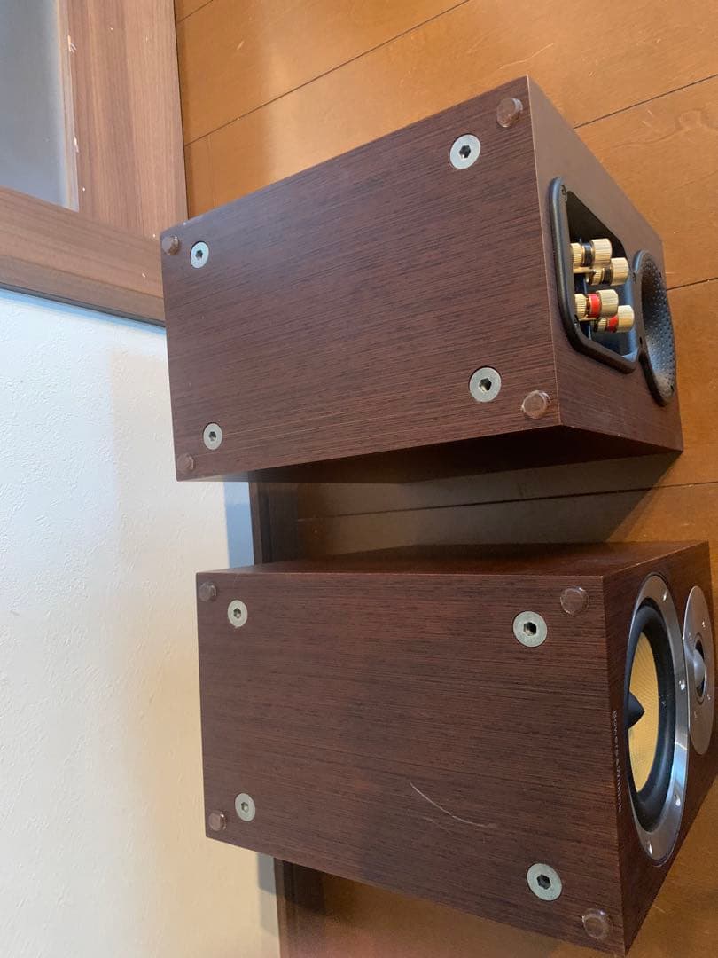 B&W Bowers&Wilkins バウワースアンドウィルキンス CM1