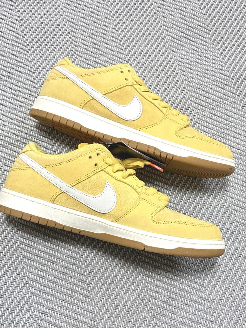 新品未使用 Nike SB Dunk Low スエード スケシュー 28.5