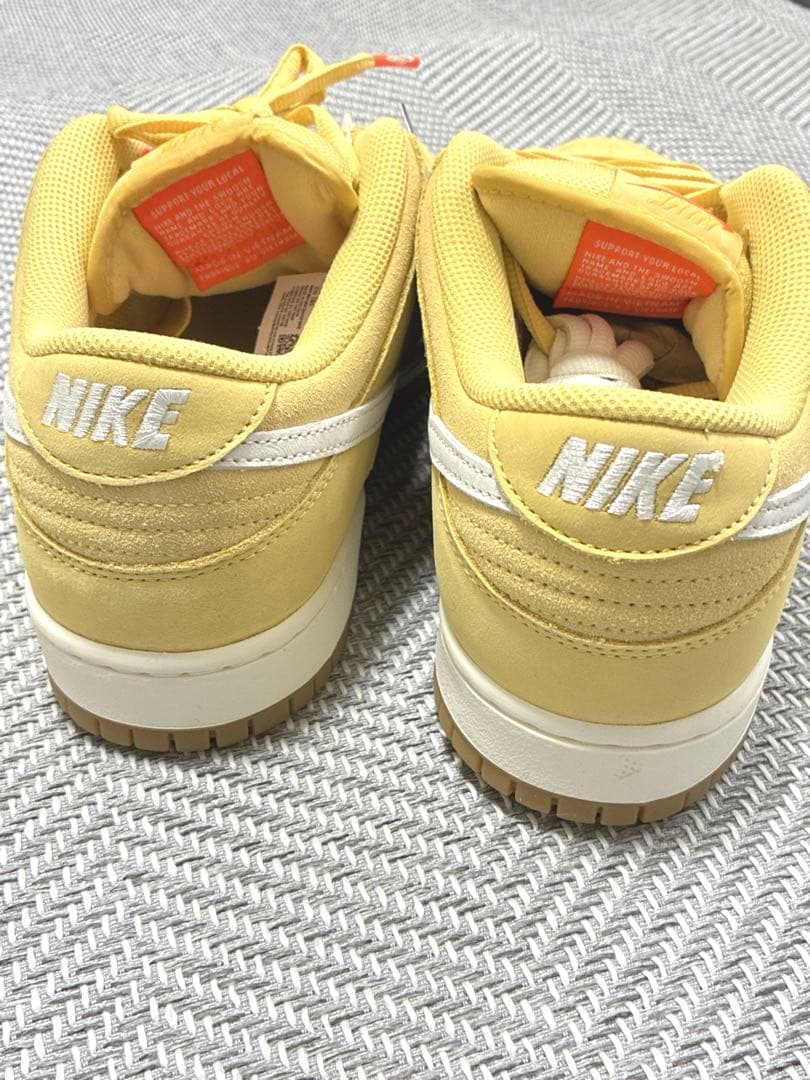 新品未使用 Nike SB Dunk Low スエード スケシュー 28.5