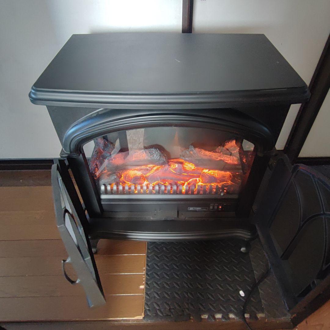 ​【引取限定・近隣配送可】ニトリ ワイド暖炉型ファンヒーター（中古・動作確認済）