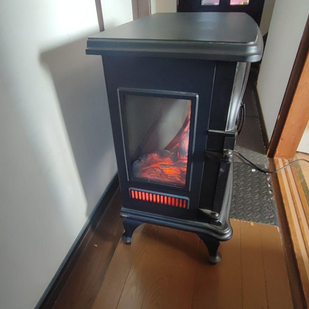 ​【引取限定・近隣配送可】ニトリ ワイド暖炉型ファンヒーター（中古・動作確認済）