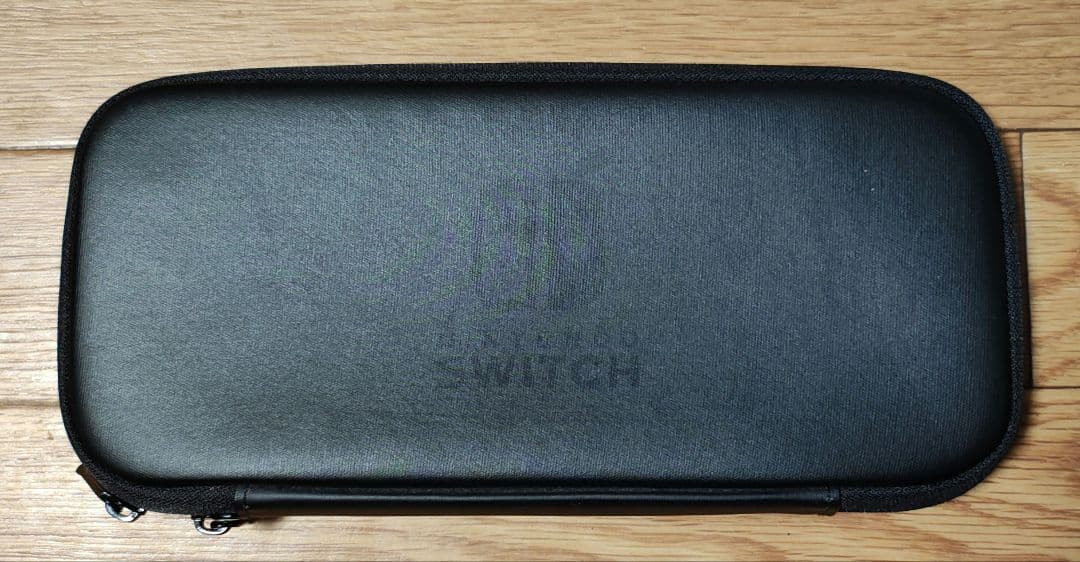 Nintendo Switch 本体＋ケース純正品