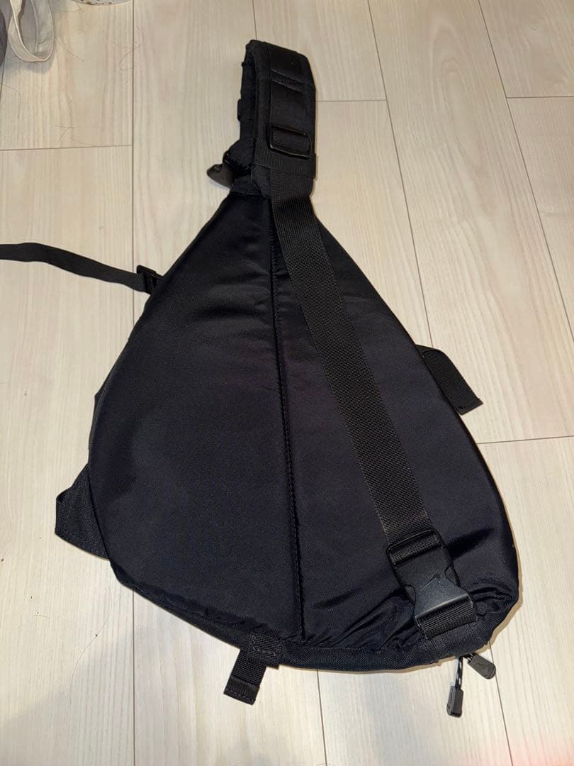 【Barox】NIKE テックワンショルダーバッグ Y2K archive