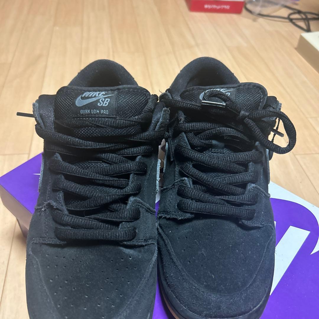 NIKE DUNK ブラック スニーカーフォグ