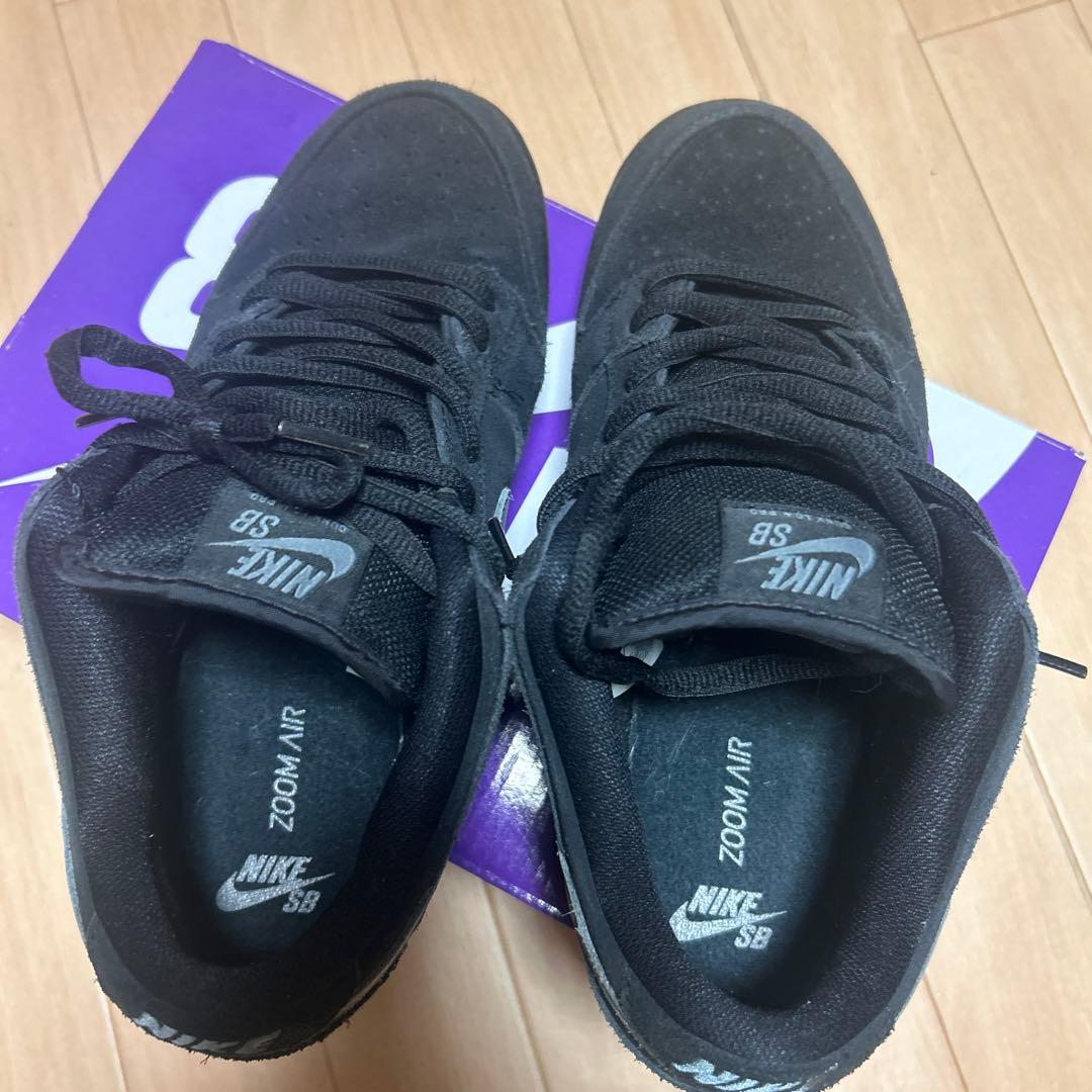 NIKE DUNK ブラック スニーカーフォグ