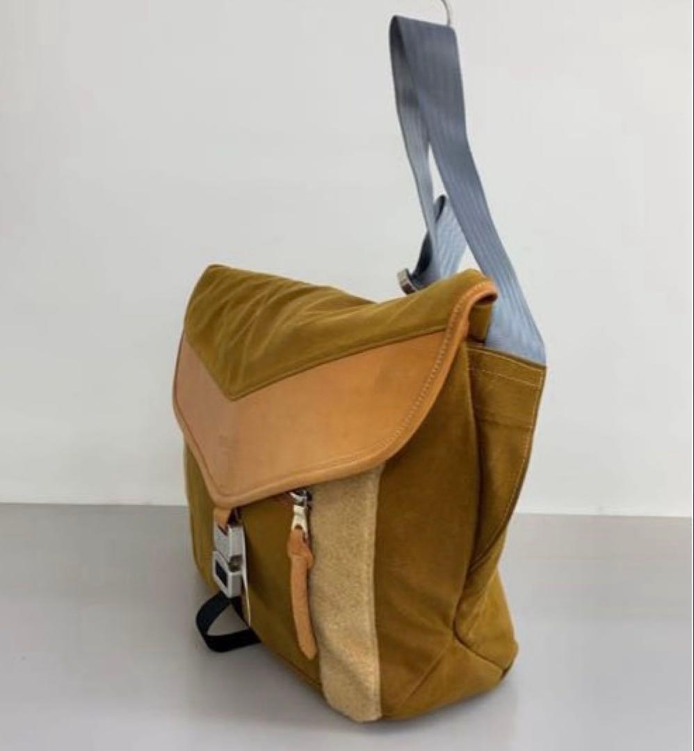 BEDOUIN ghingis メッセンジャーバッグ　キャメル