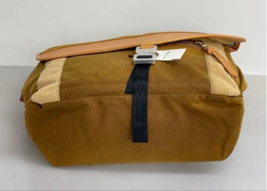 BEDOUIN ghingis メッセンジャーバッグ　キャメル