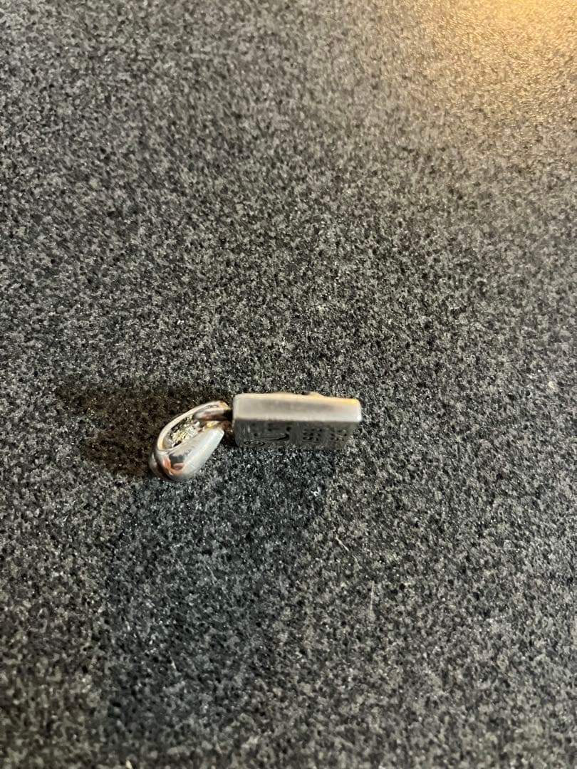 クロムハーツ　フレームド　ハートチャーム