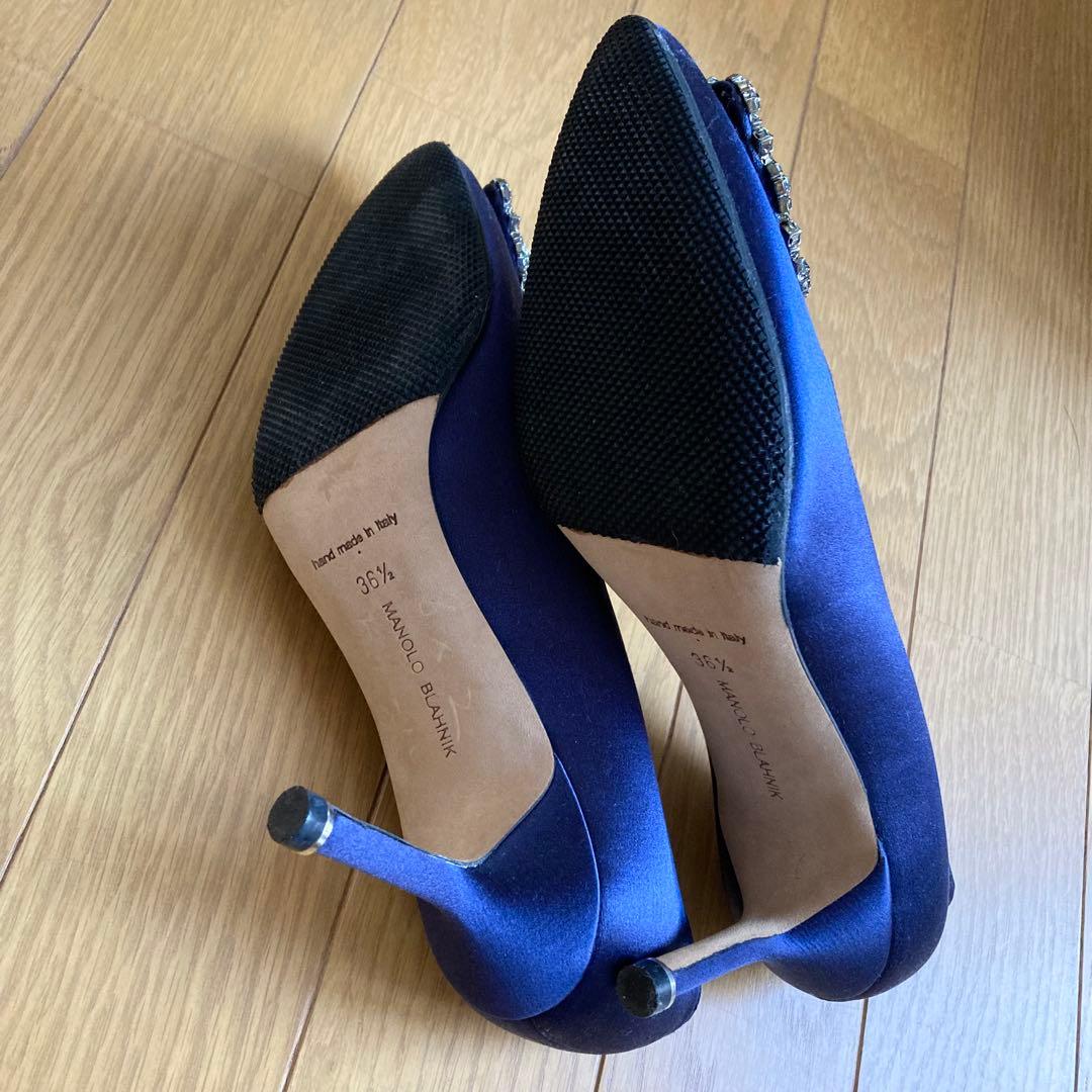 MANOLO BLAHNIK ネイビー サテン　36.5
