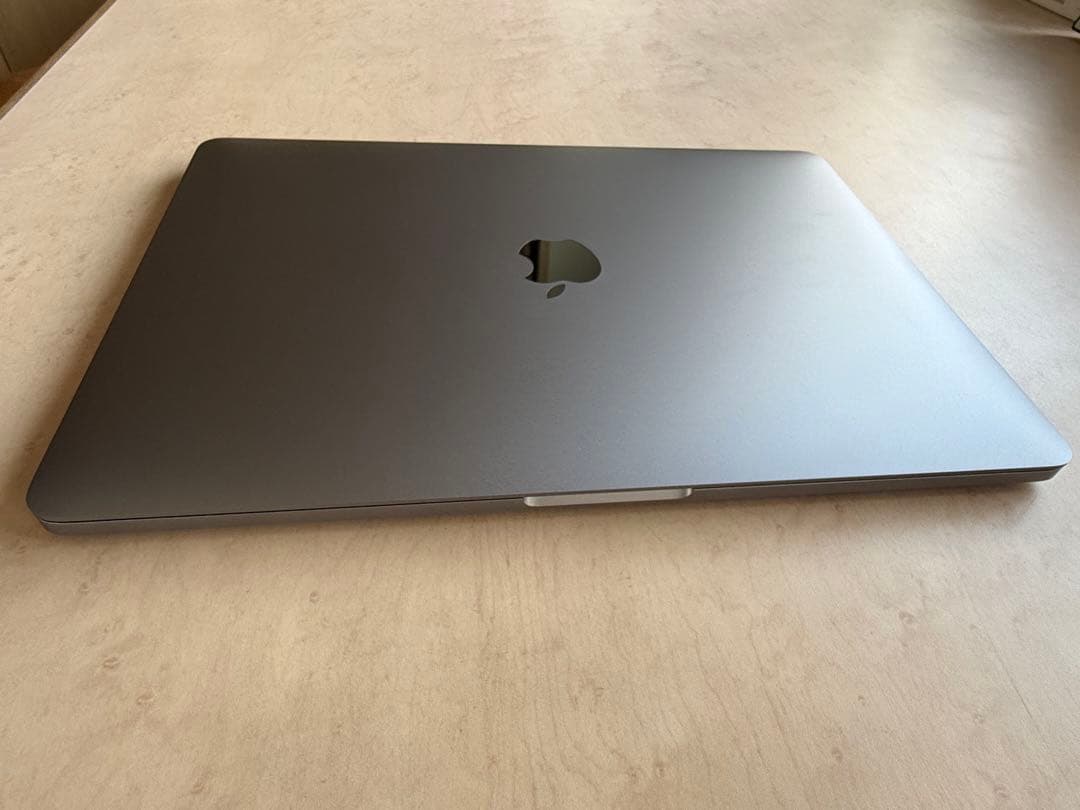 MacBook本体 MacBook Pro (13-inch, 2018) 8GB/256GB