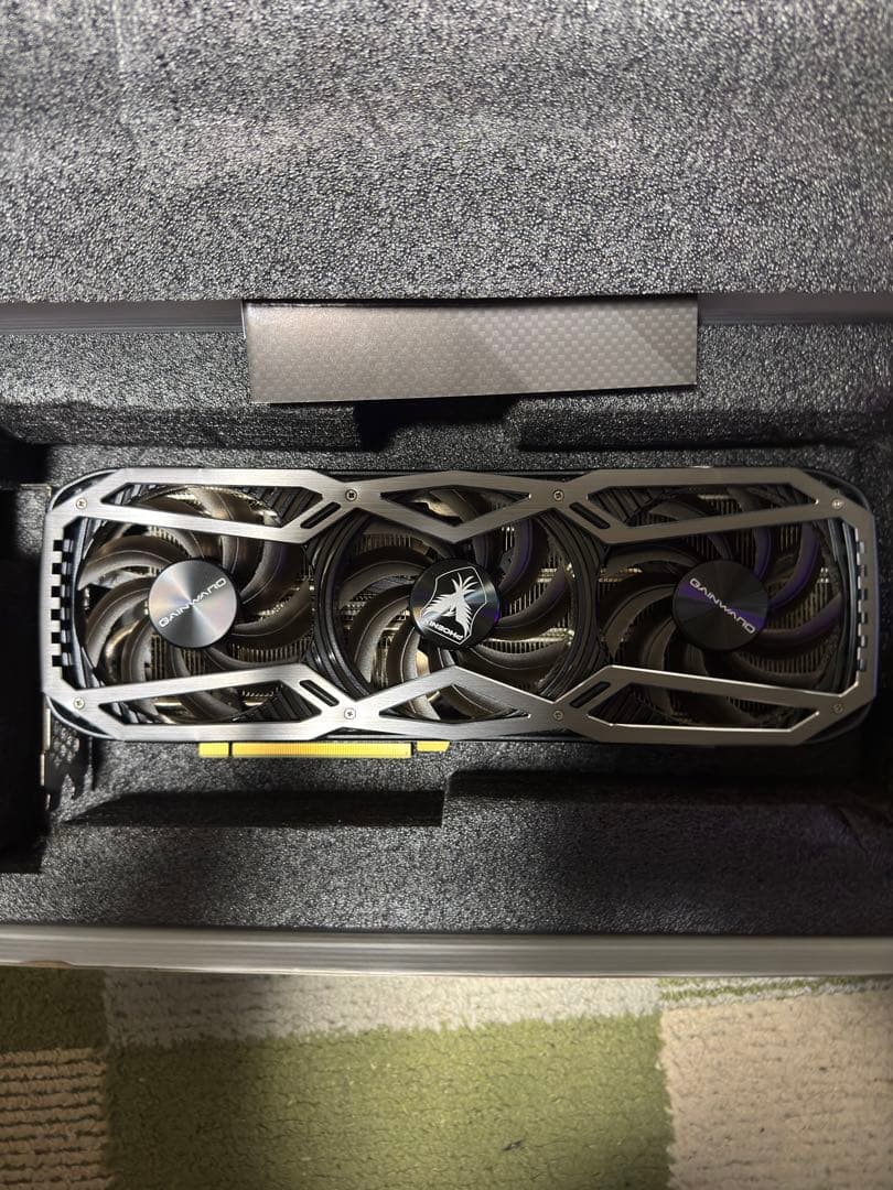 グラフィックボード・グラボ・ビデオカード GAINWARD PHOENIX GeForce RTX3070Ti
