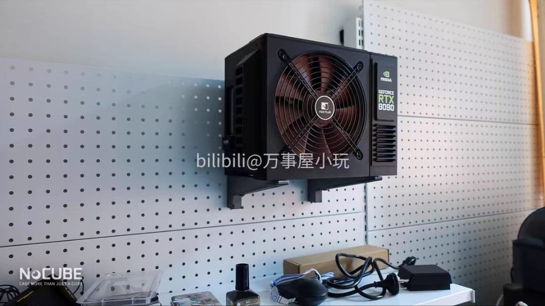 RTX8090 室外機型 miniITX PCケース 未使用