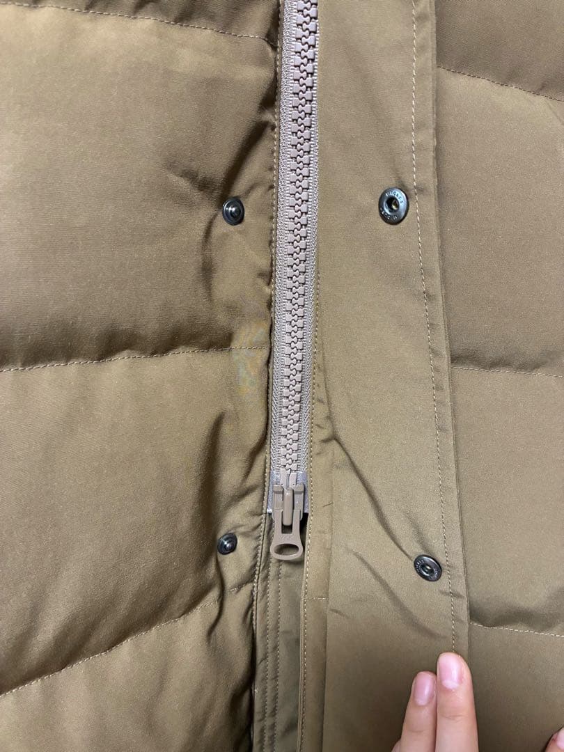 DANTON カーキ フード付き ダウンジャケット Sサイズ