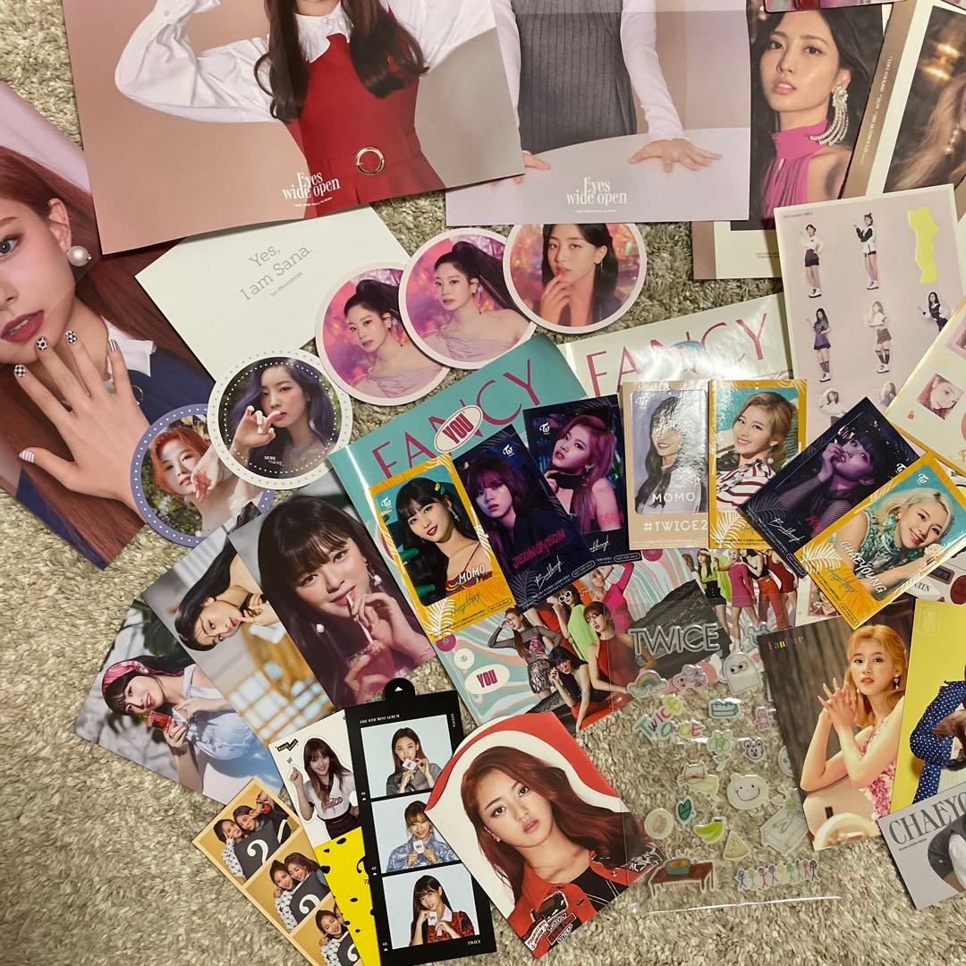 TWICEアルバムまとめ売り