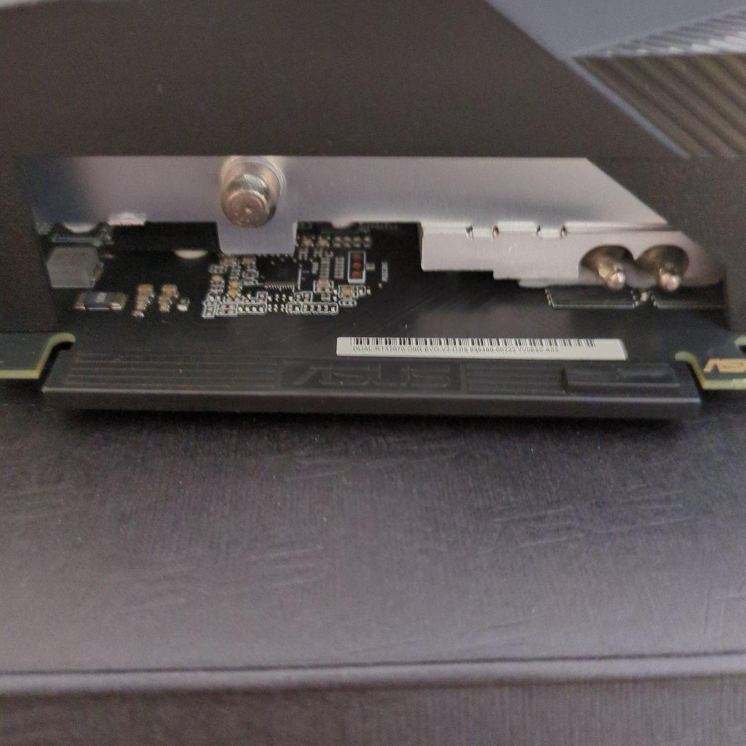 グラフィックボード・グラボ・ビデオカード ASUS DUAL RTX2070 O8G EVO V2