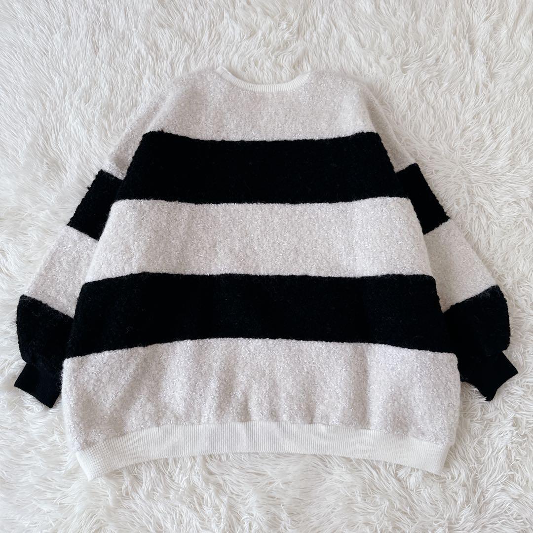 完売品✨美品✨ ダーリッチ アップリケブークレトップス ロゴ ニット