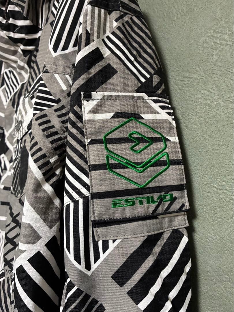 【美品】 ESTIVOエスティボ　スノーボードウェア　つなぎ　ジャンプスーツ　M