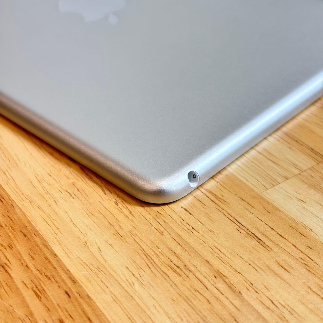 iPad mini4 128GB Wi-Fiモデル バッテリー最大量83%