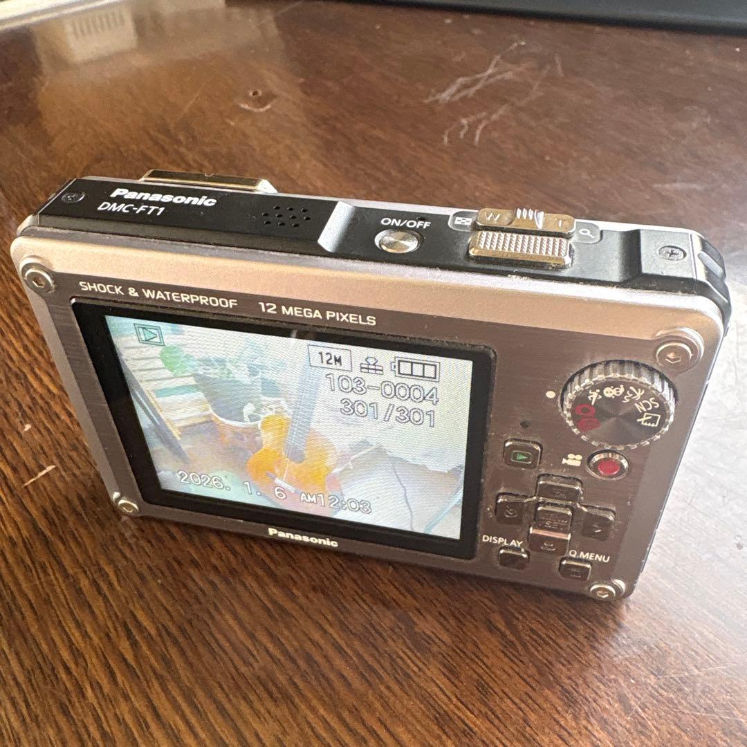 Panasonic DMC-FT1 防水デジタルカメラ
