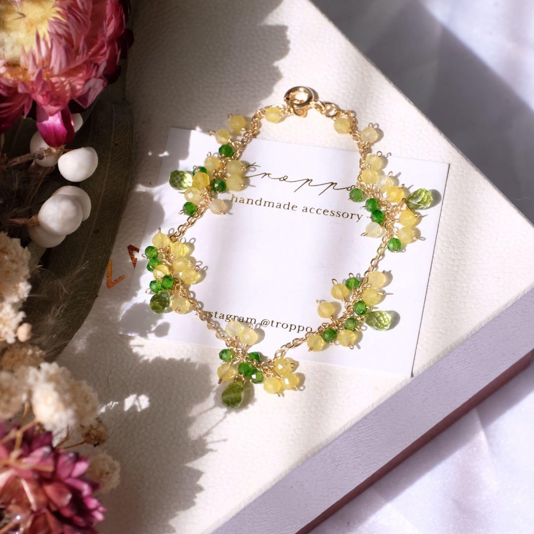 みっちゃん ♦︎14kgfアクアマリンフリルカービングピアス