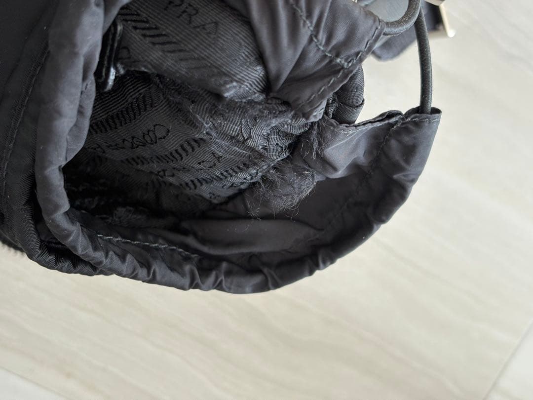 【正規品】PRADA Re-nylon スマートフォンケース