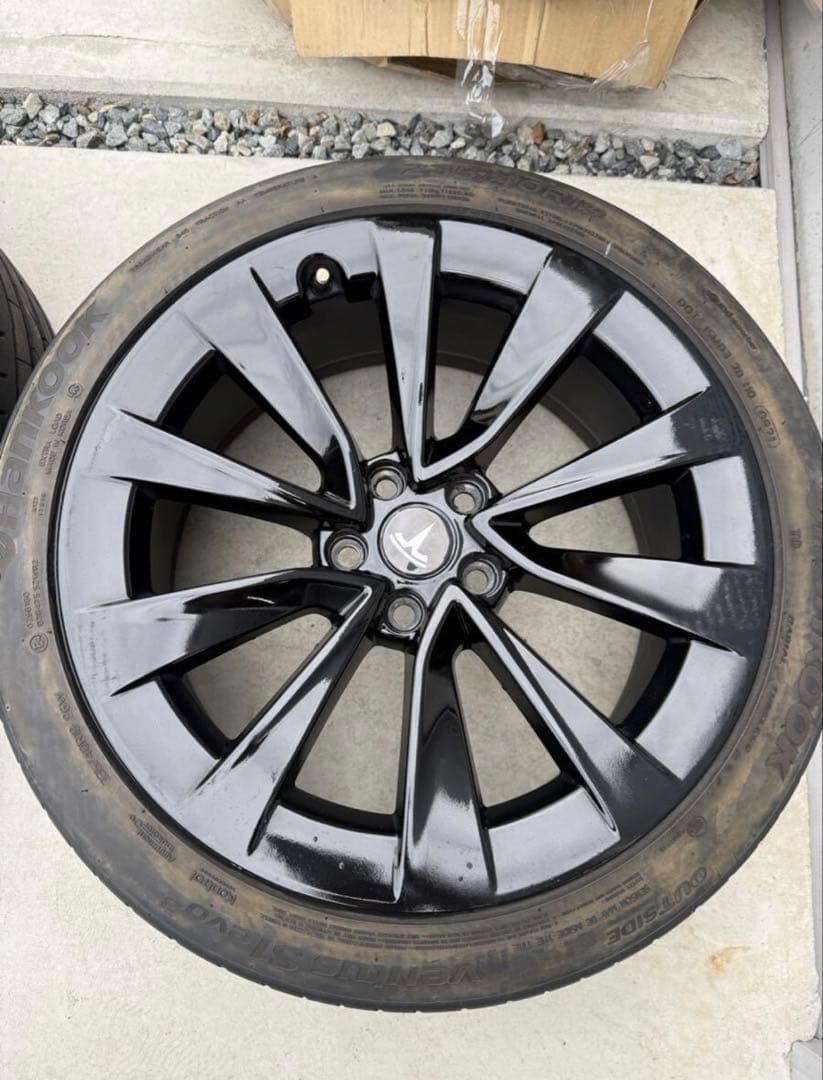 直接受け取り可！ テスラ モデル３純正ホイール 19インチ