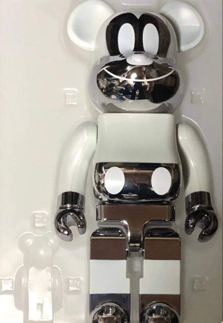 メディコムトイ　ベアブリック　フラグメントデザイン　ミッキーマウス　400%
