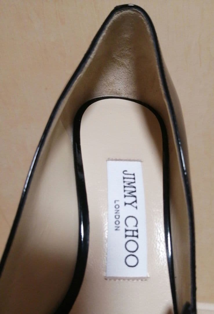 未使用 JIMMY CHOO エナメルリボンパンプス ブラック 37