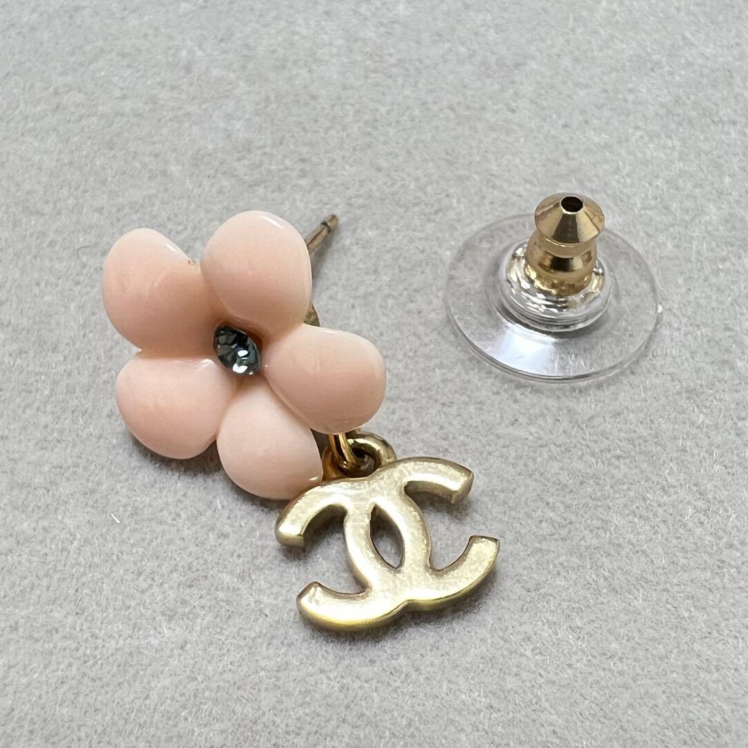 【CHANEL】シャネル ピアス 片耳 フラワーモチーフ
