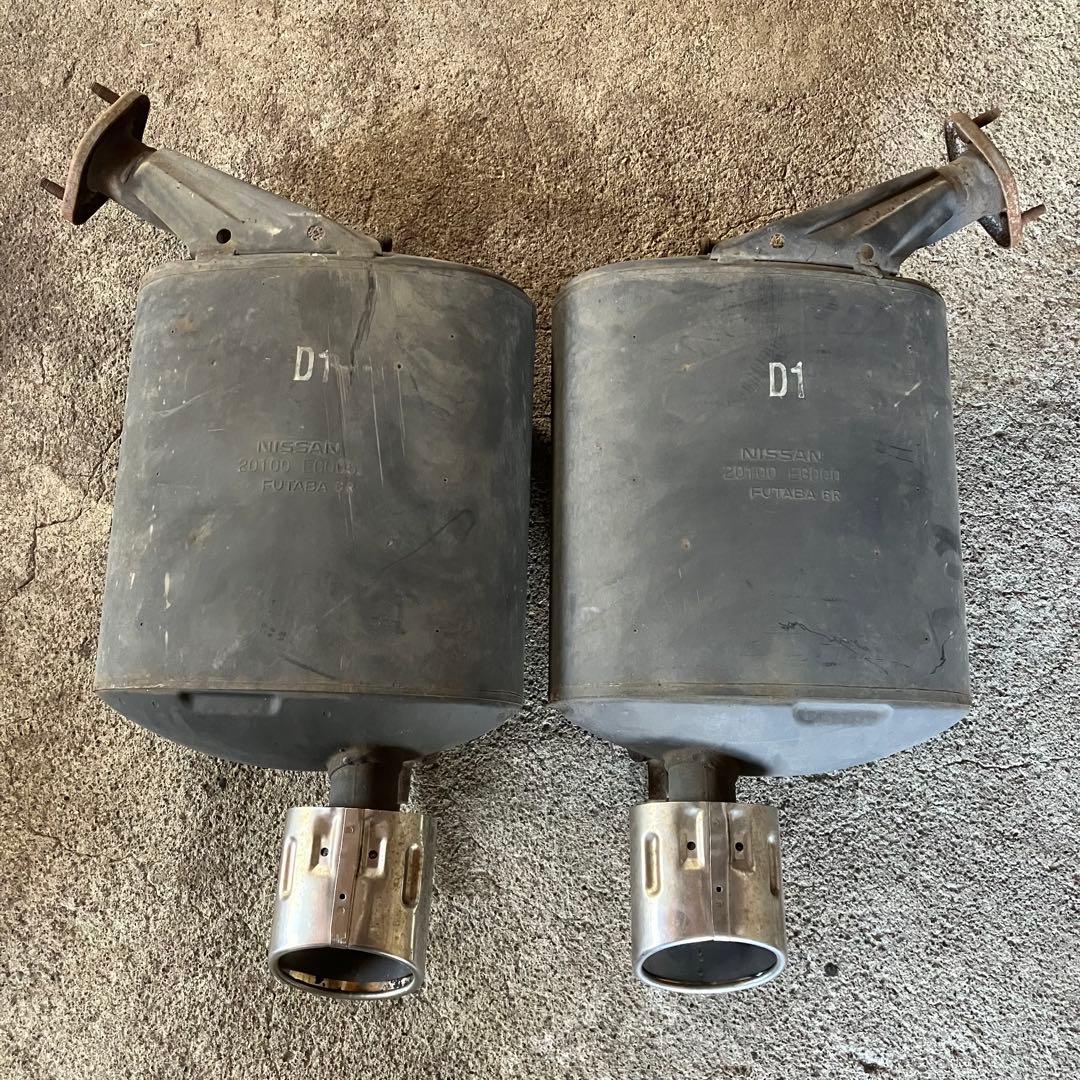 交渉可能NissanフーガY50 純正D1マフラー FUTABA 6Rリアピース