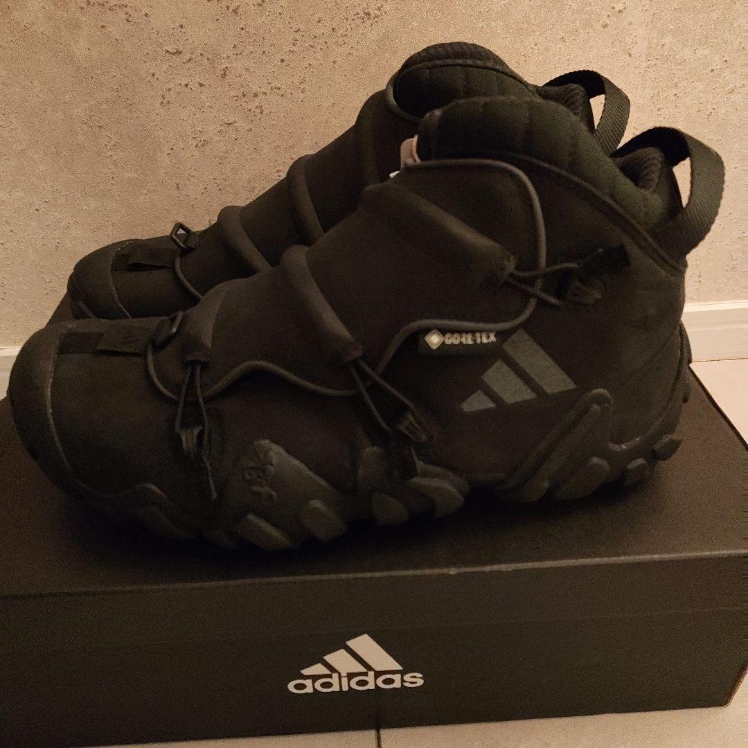 こ*す様 【新品】adidas RADLANDER EQT GTX ラッドランダ