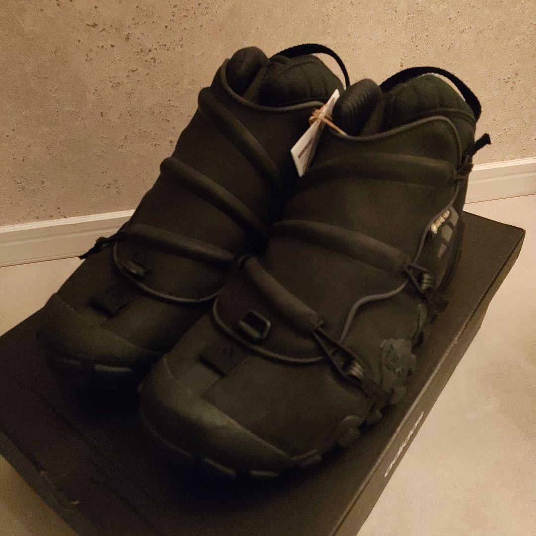 こ*す様 【新品】adidas RADLANDER EQT GTX ラッドランダ