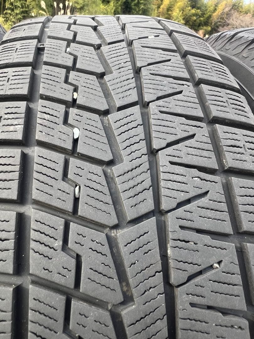 アルファード30系16インチ 215/65R16 ヨコハマアイスガード IG70