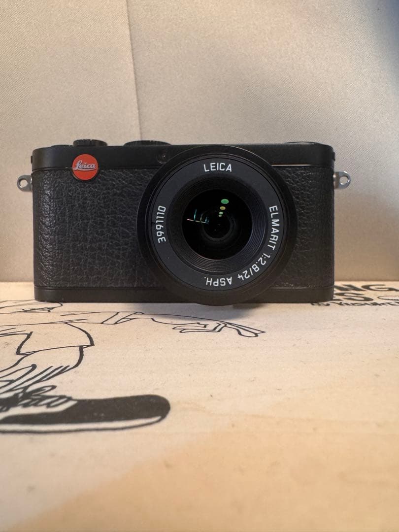 LEICA ライカ　X1 ブラック　※レザーケース付