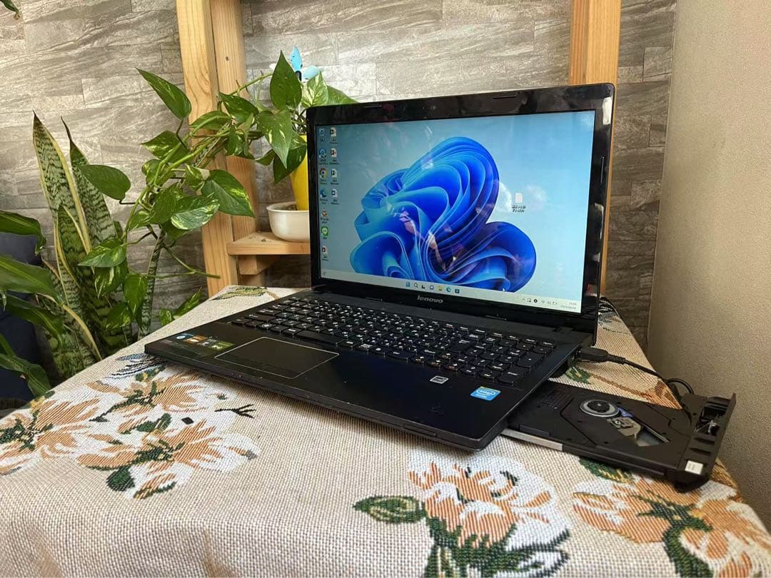 富士通/ パソコンノ-ト/ Windows11