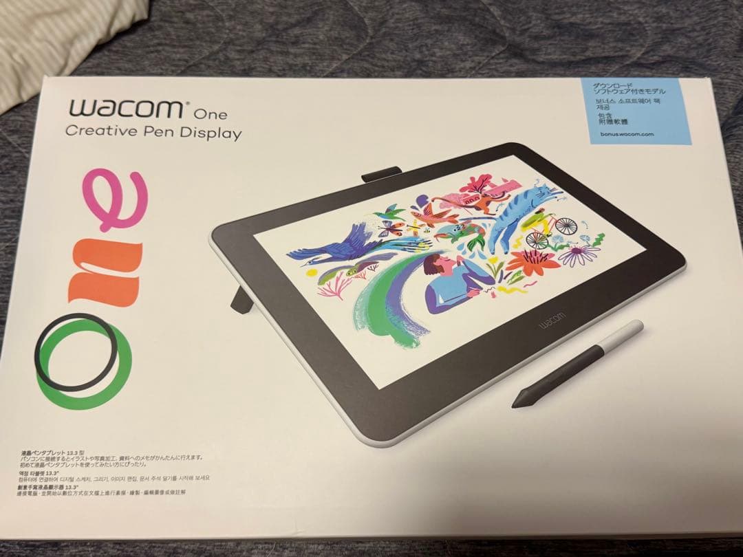 Wacom One Creative Pen Display 本体 dtk133
