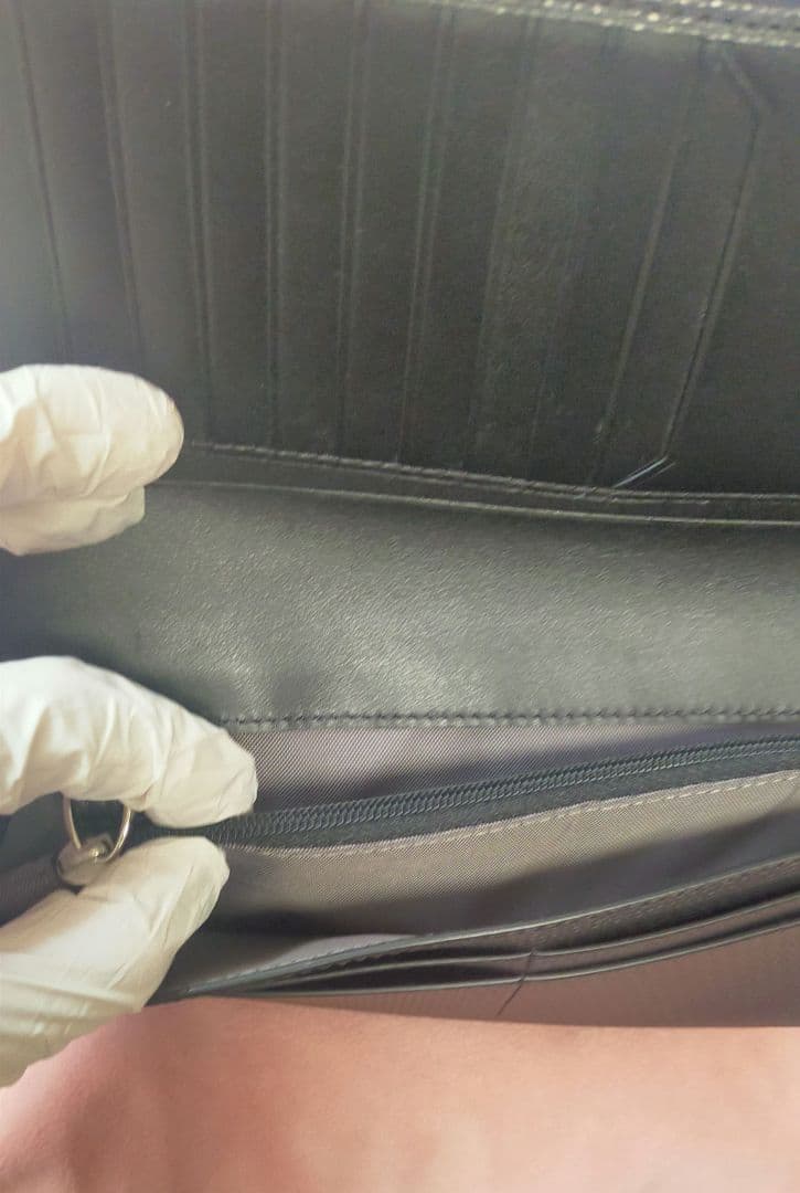 TUMI トゥミ長財布　牛革