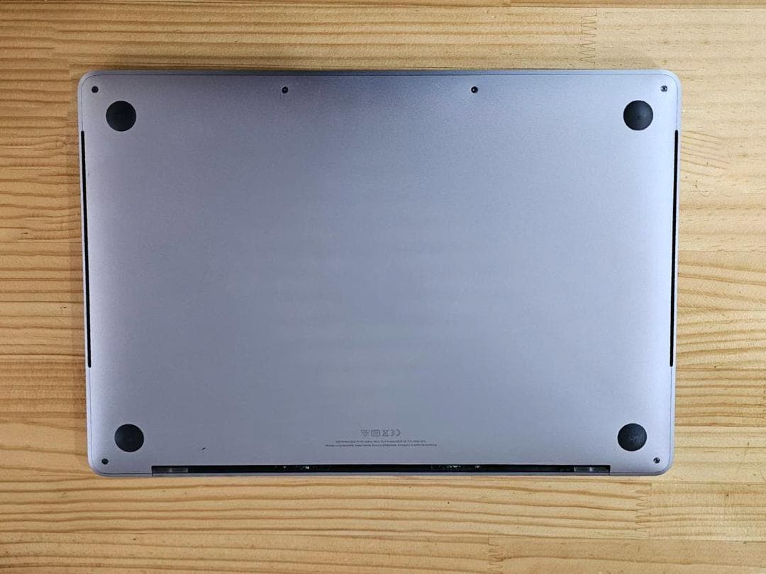 Apple MacBook Pro スペースグレー 2019 13インチ