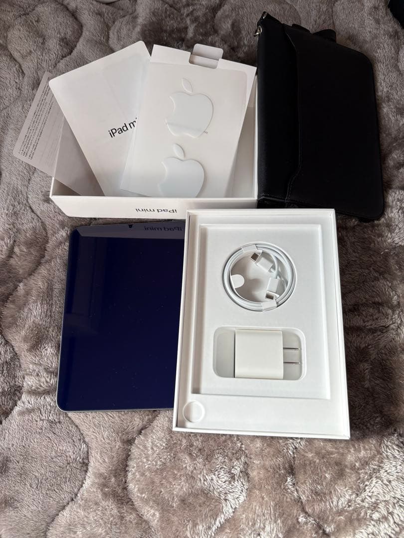 美品 iPad mini WiFi 64GB スペースグレイ　カバー付き
