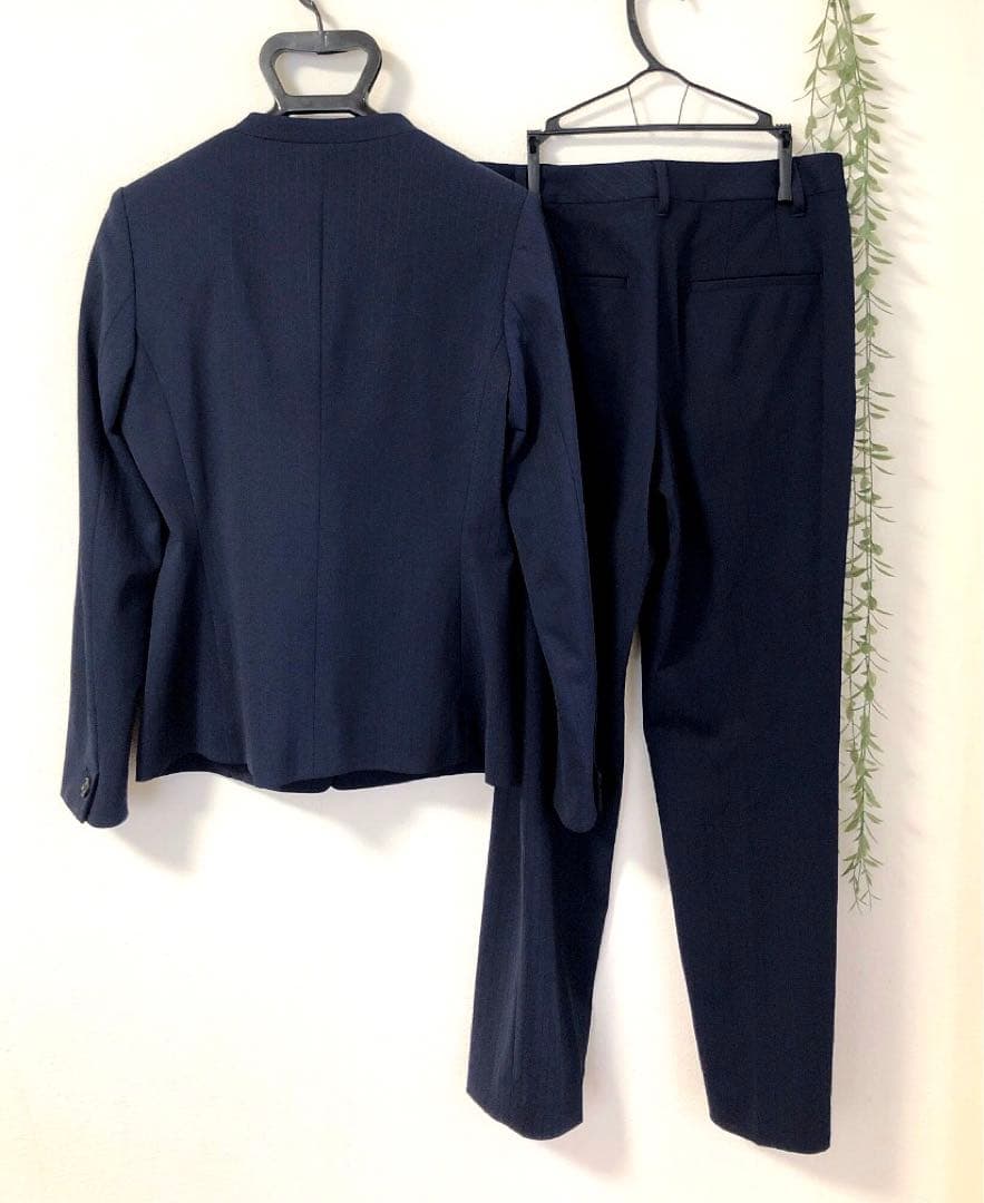 〈美品〉PLSTノーカラーセットアップ パンツスーツ 上M 下L ネイビー