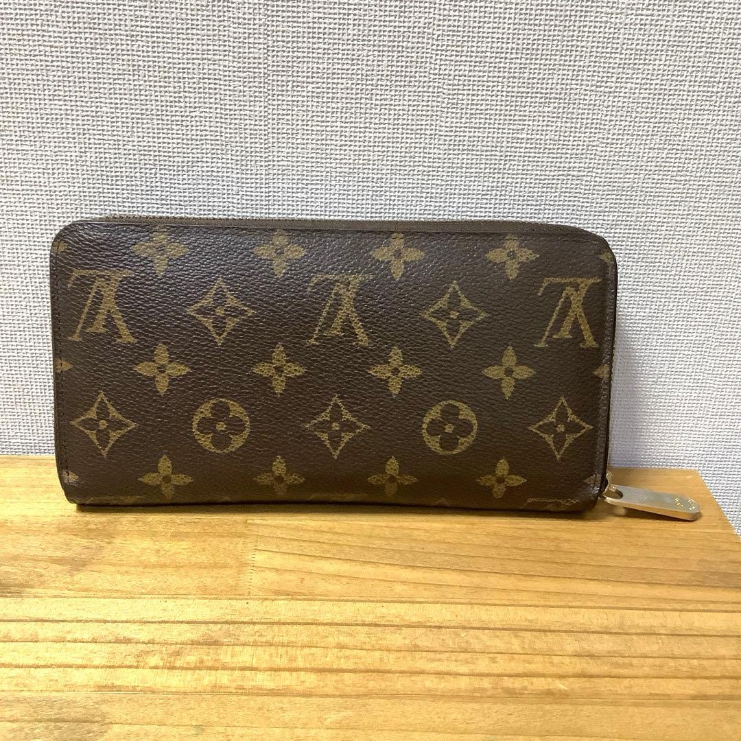 Louis Vuitton モノグラム長財布　モノグラム ジッピー・ウォレット