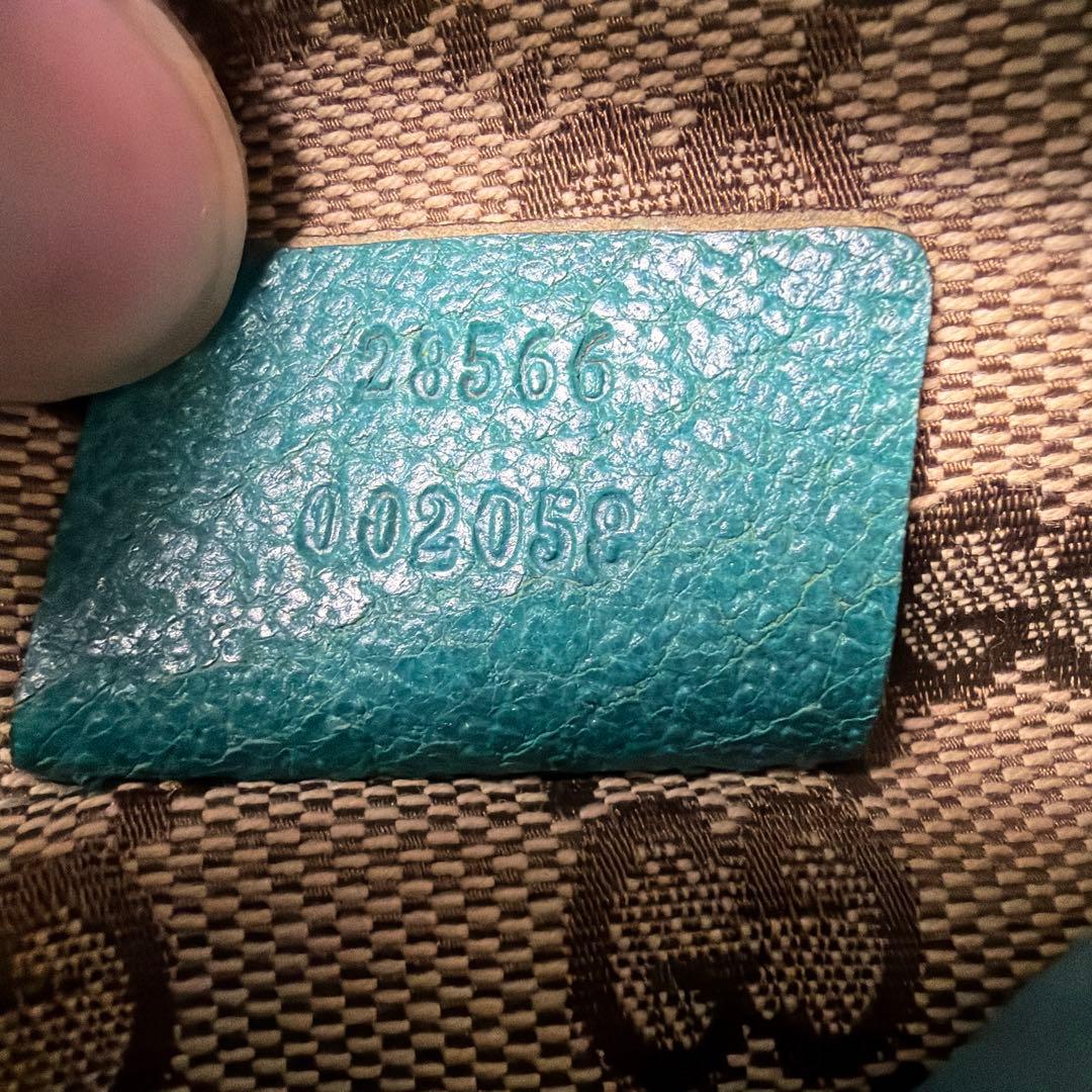 ら*む様 【希少カラー】GUCCI GGキャンバス ウエストポーチ ターコイズブ