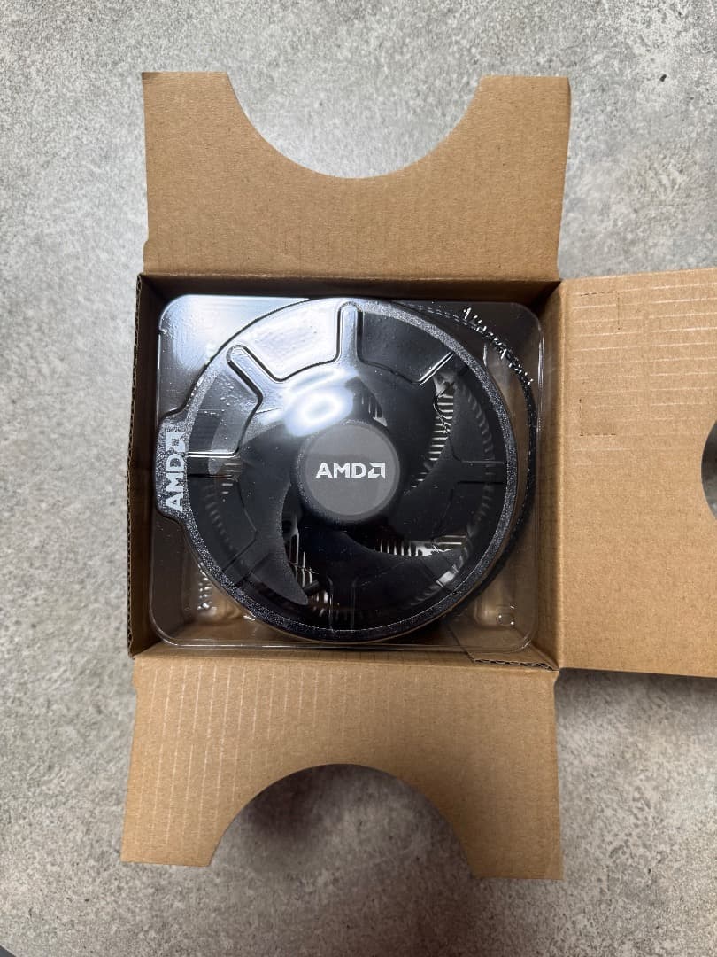 AMD Ryzen7 5700x CPUクーラー付き