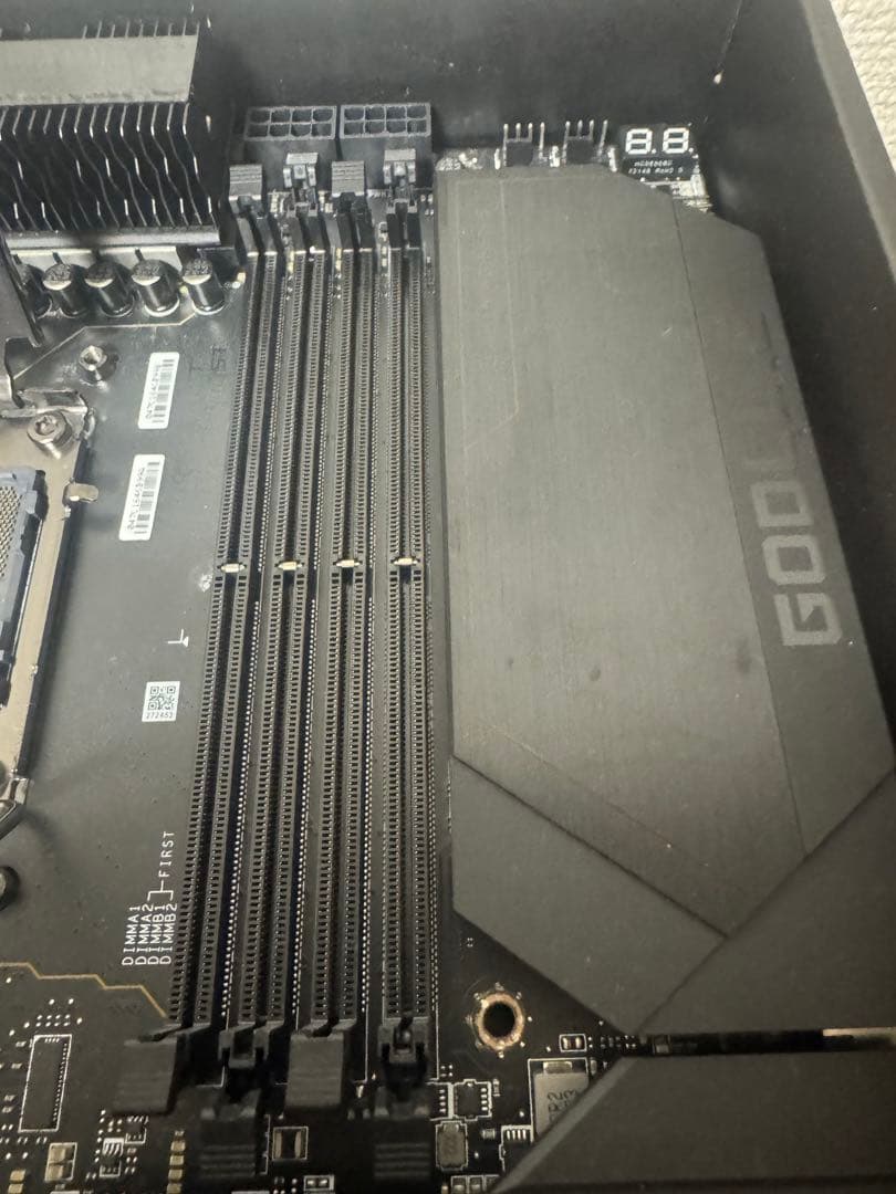 MSI MEG X670E GODLIKE マザーボード