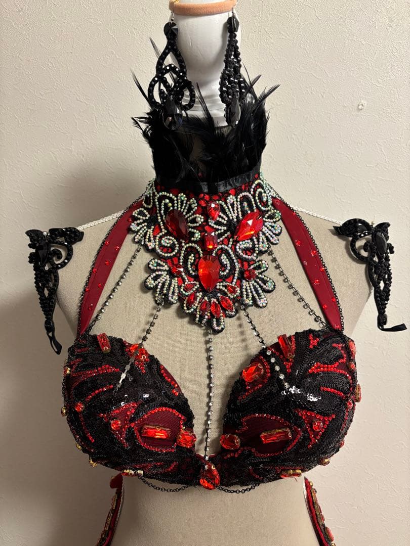 bbb＊エジプト製＊ベリーダンス 衣装セットアップ (赤と黒)オリエンタル