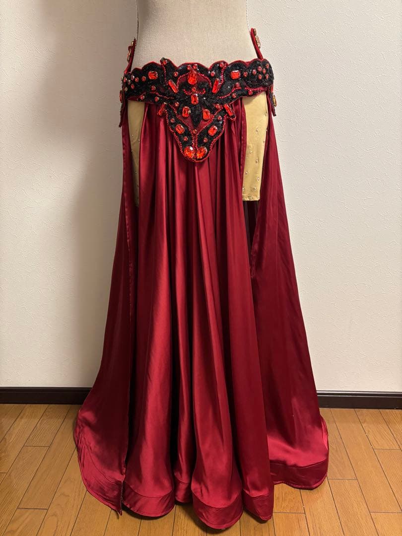 bbb＊エジプト製＊ベリーダンス 衣装セットアップ (赤と黒)オリエンタル