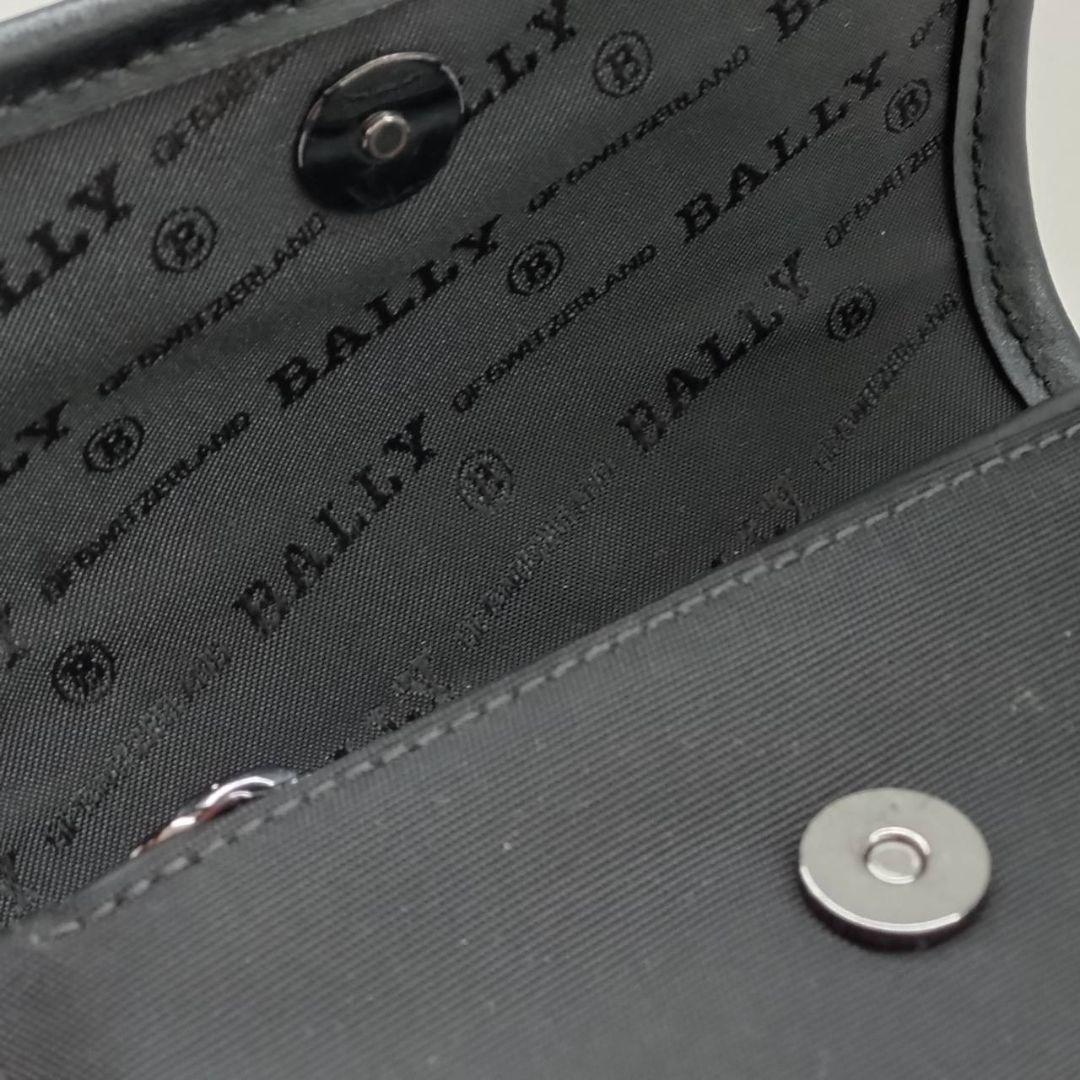 新品同様 BALLY スマホコンパクトショルダー ユニセックス